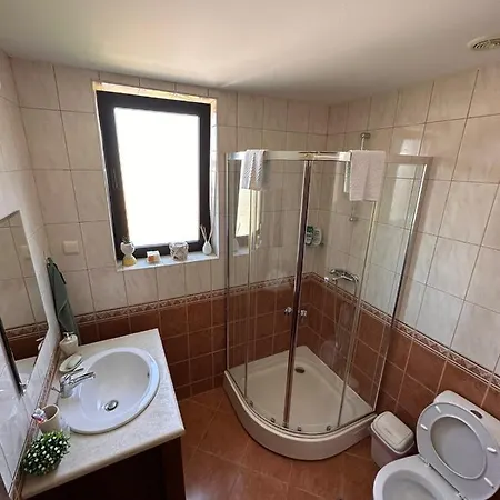 Nana In Kaliakria Apartmán